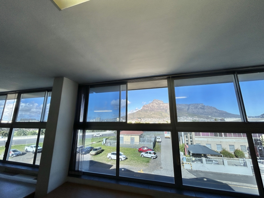 To Let Commercial Property for Rent in Paarden Eiland Western Cape